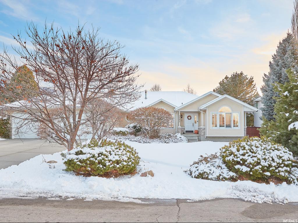 2082 E Oak Haven Pl, Sandy, UT 84093