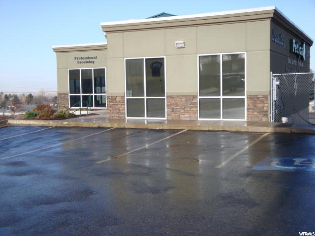 5077 S 375 E, Washington Terrace, UT 84405