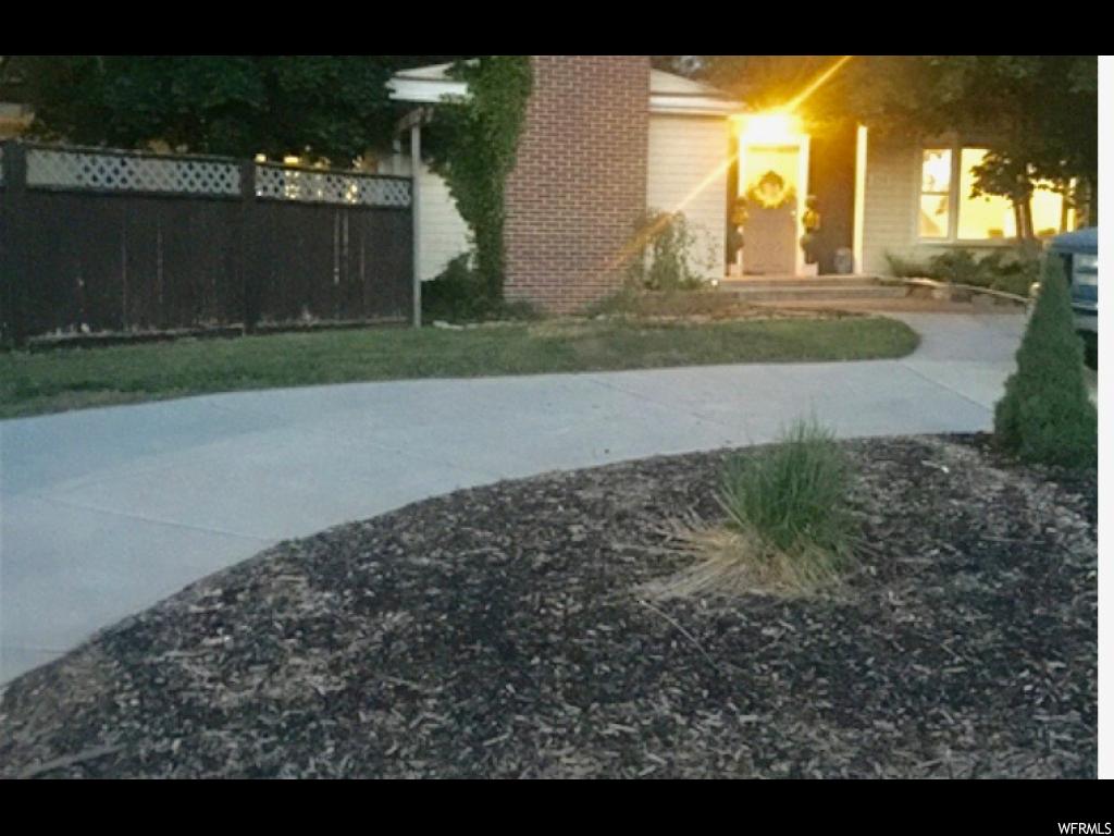 1705 S Main St, Bountiful, UT 84010