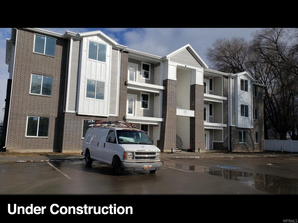 142 7th St #101, Ogden, UT 84404