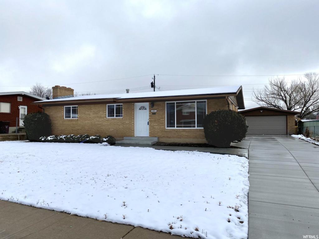 2057 W 5850 S, Roy, UT 84067