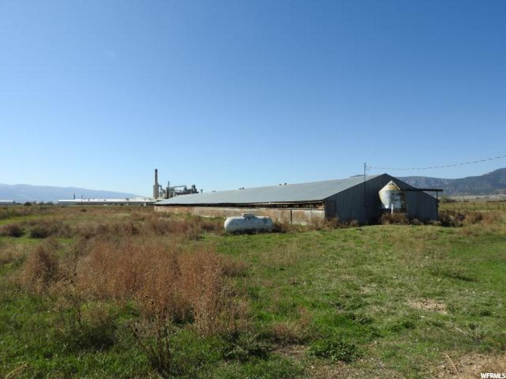 Moroni, Utah Buyer to verify all information