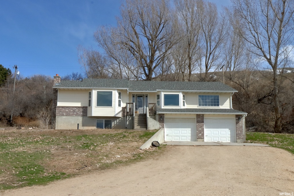 3203 E Riverdale Rd, Preston, ID 83263
