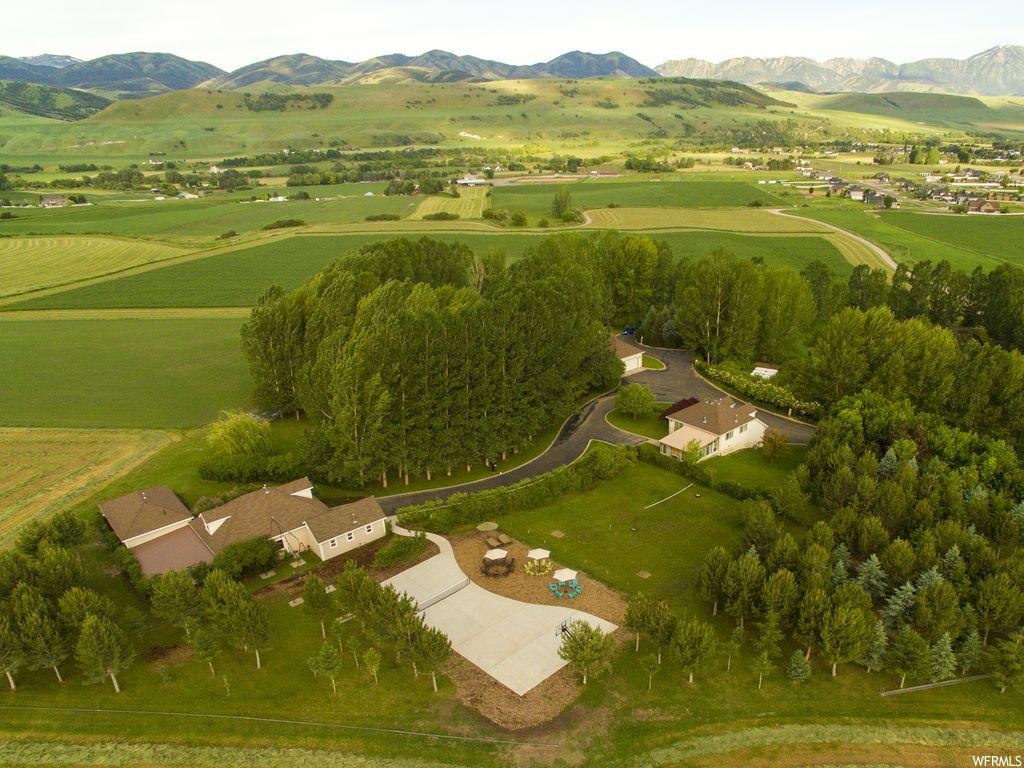 512 E 9500 S, Paradise, UT 84328