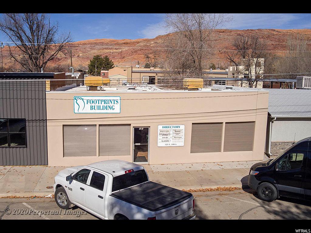 121 E 100 St S, Moab, UT 84532