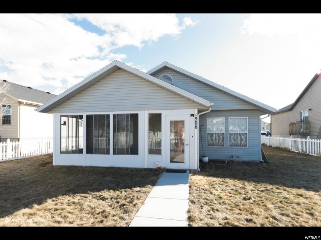 1906 E Juniper N, Eagle Mountain, UT 84005