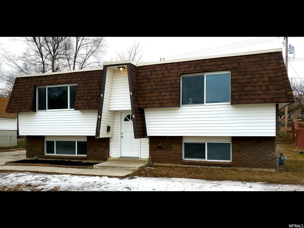 990 E Violet Dr, Sandy, UT 84094