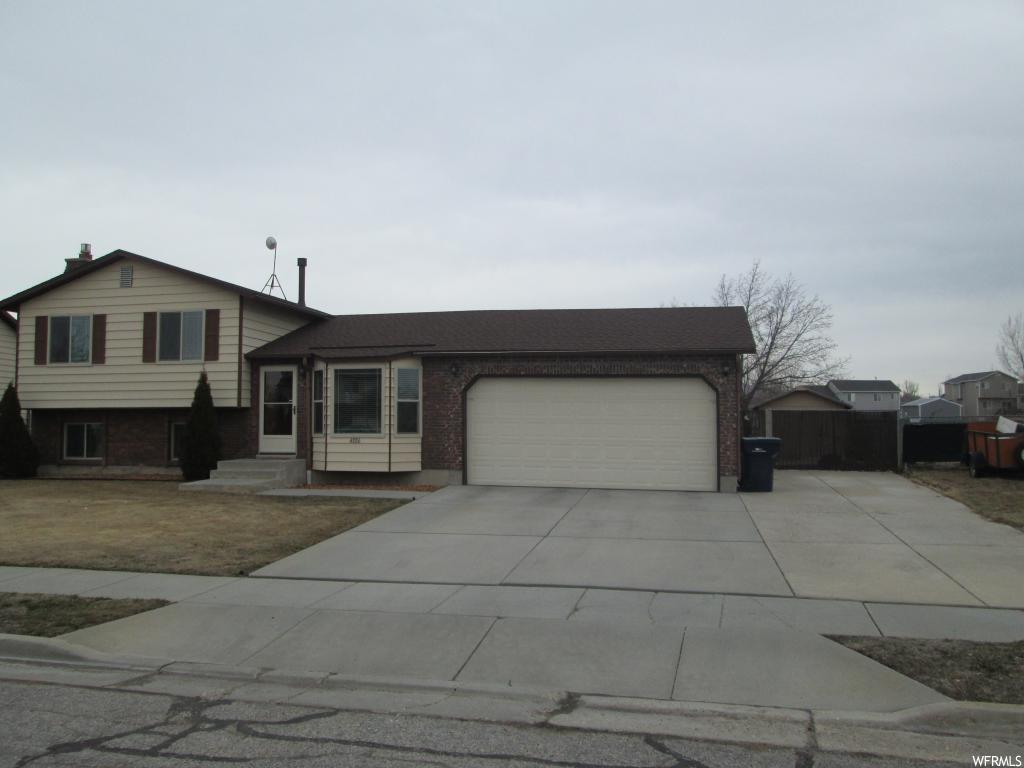 4886 S 3700 W, Roy, UT 84067