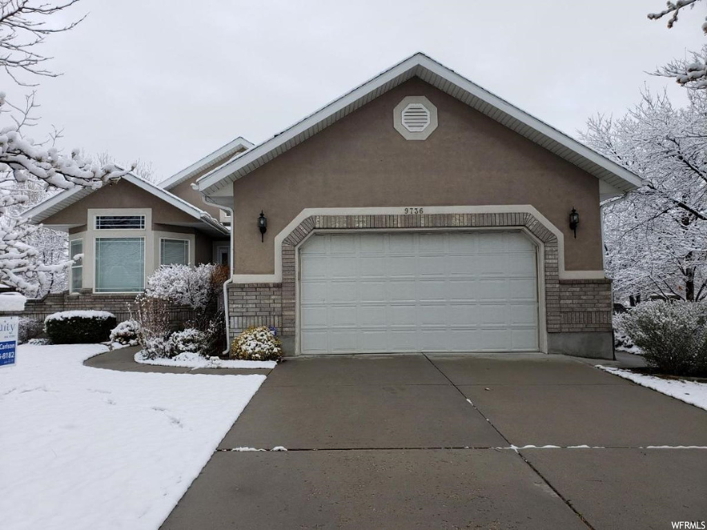 9736 S Flint Dr E, Sandy, UT 84094