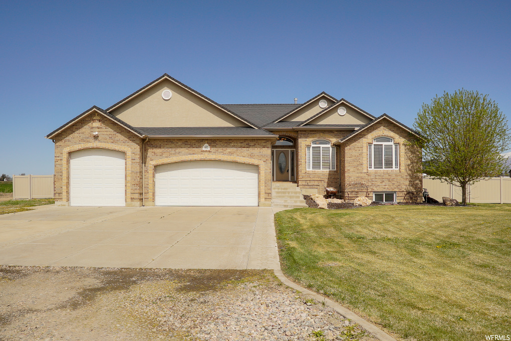 6532 W 5800 S, Hooper, UT 84315