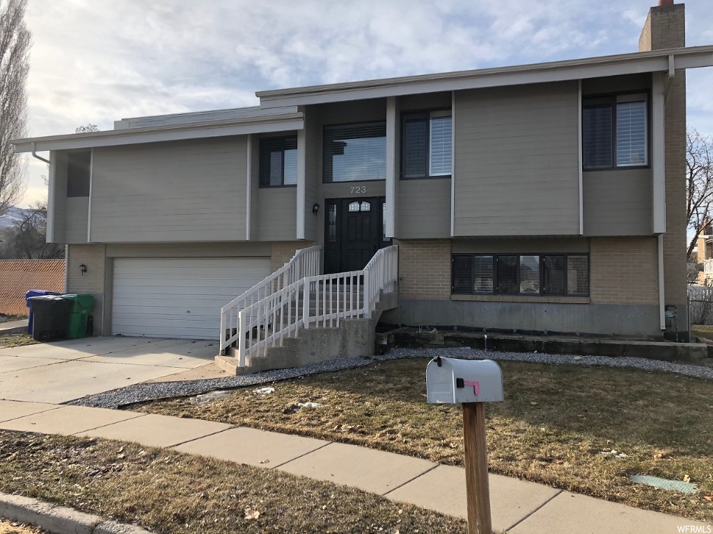 723 S Mountainview Cir W, Centerville, UT 84014