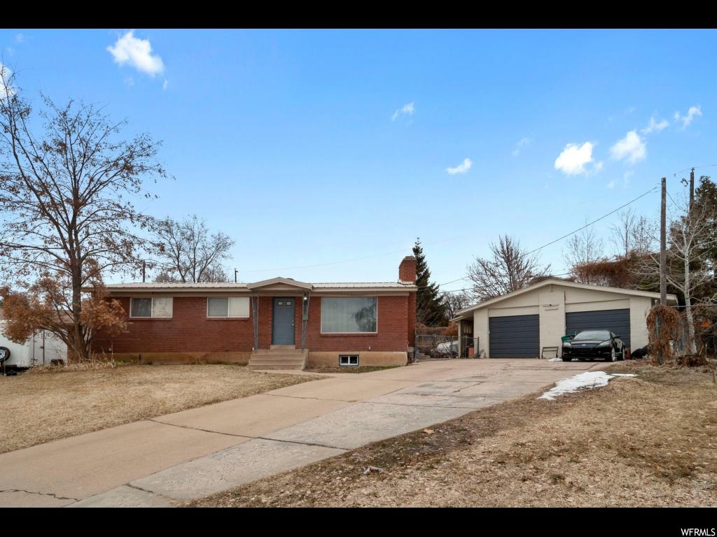 4846 S 2575 W, Roy, UT 84067