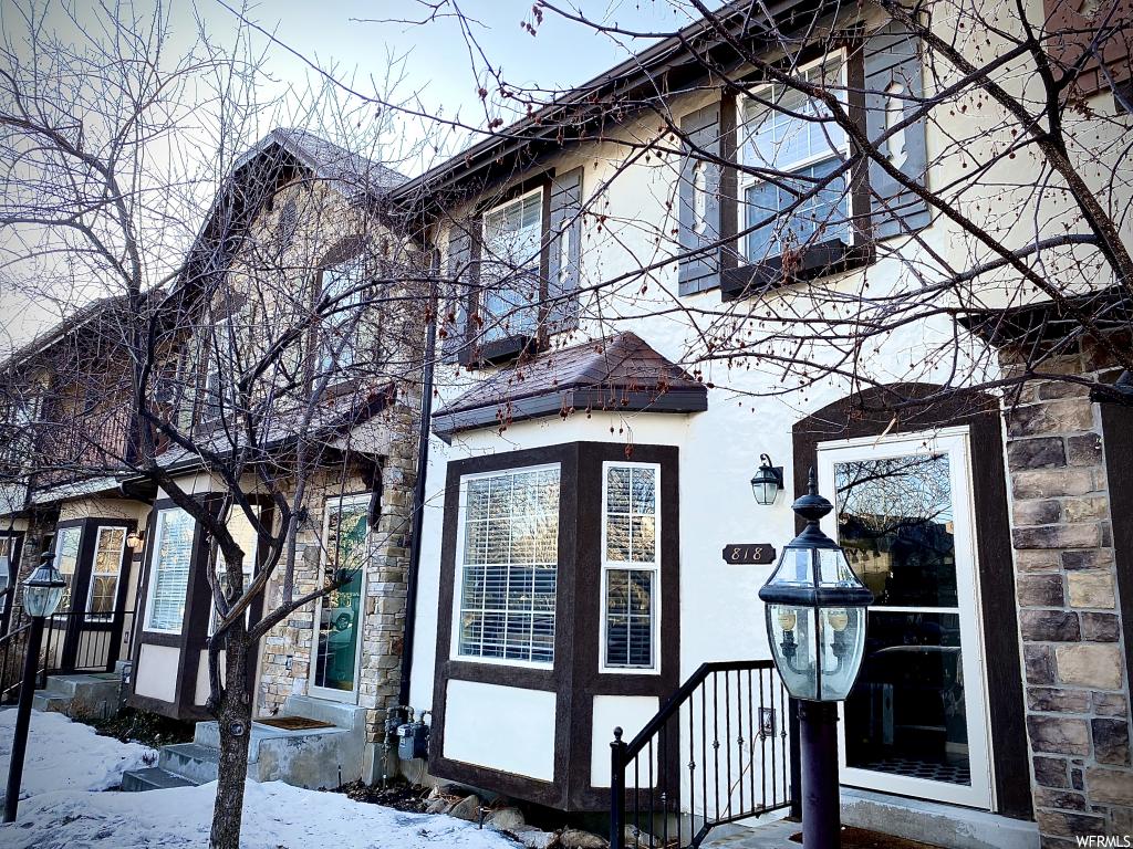 818 E Hamlet Cir S, Midway, UT 84049