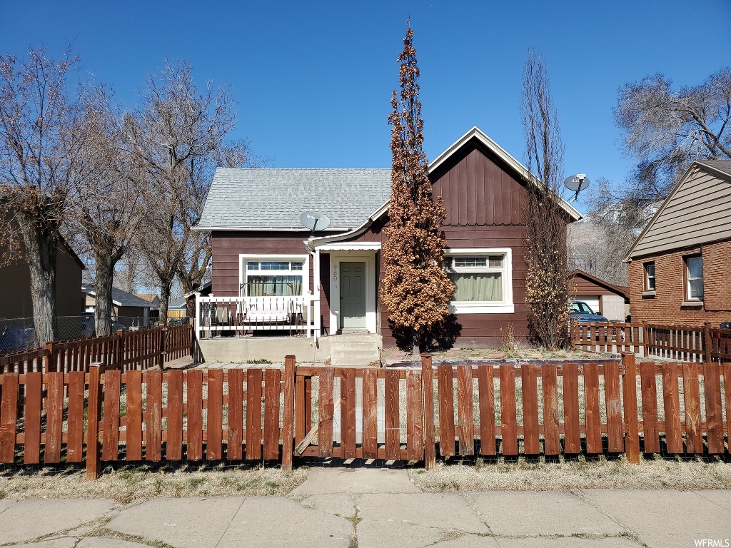 960 E 21st St S, Ogden, UT 84401