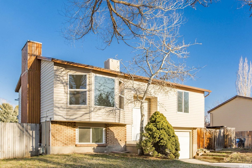 5461 S 3570 W, Taylorsville