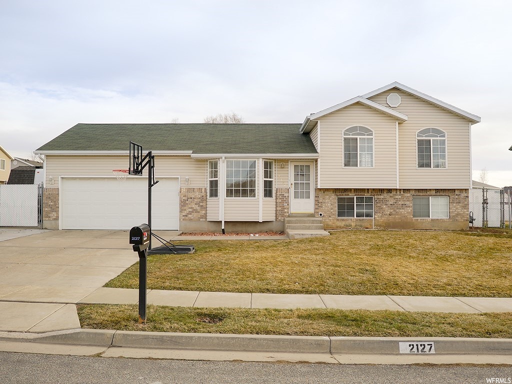2127 W 1520 N, Clinton, UT 84015