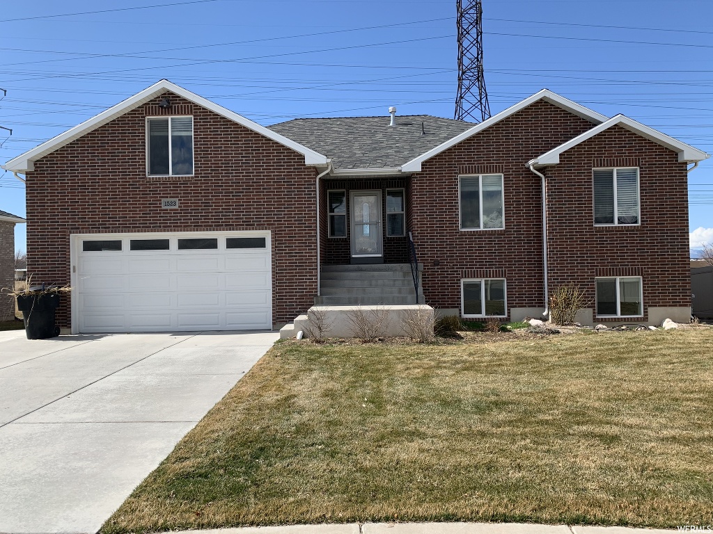 1523 N 1615 W, Clinton, UT 84015