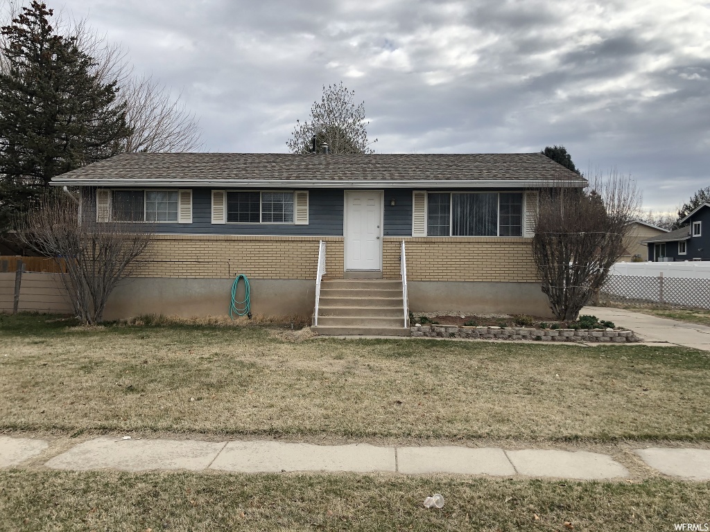 1676 N 2800 W, Clinton, UT 84015