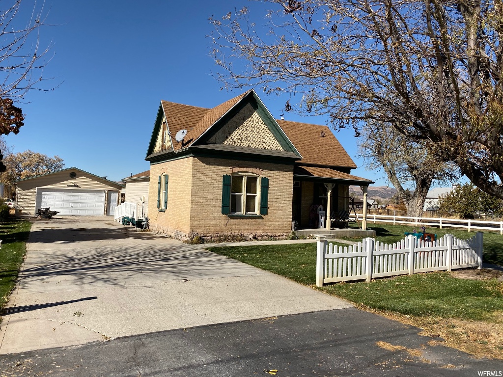 110 S 100 St E, Levan, UT 84639