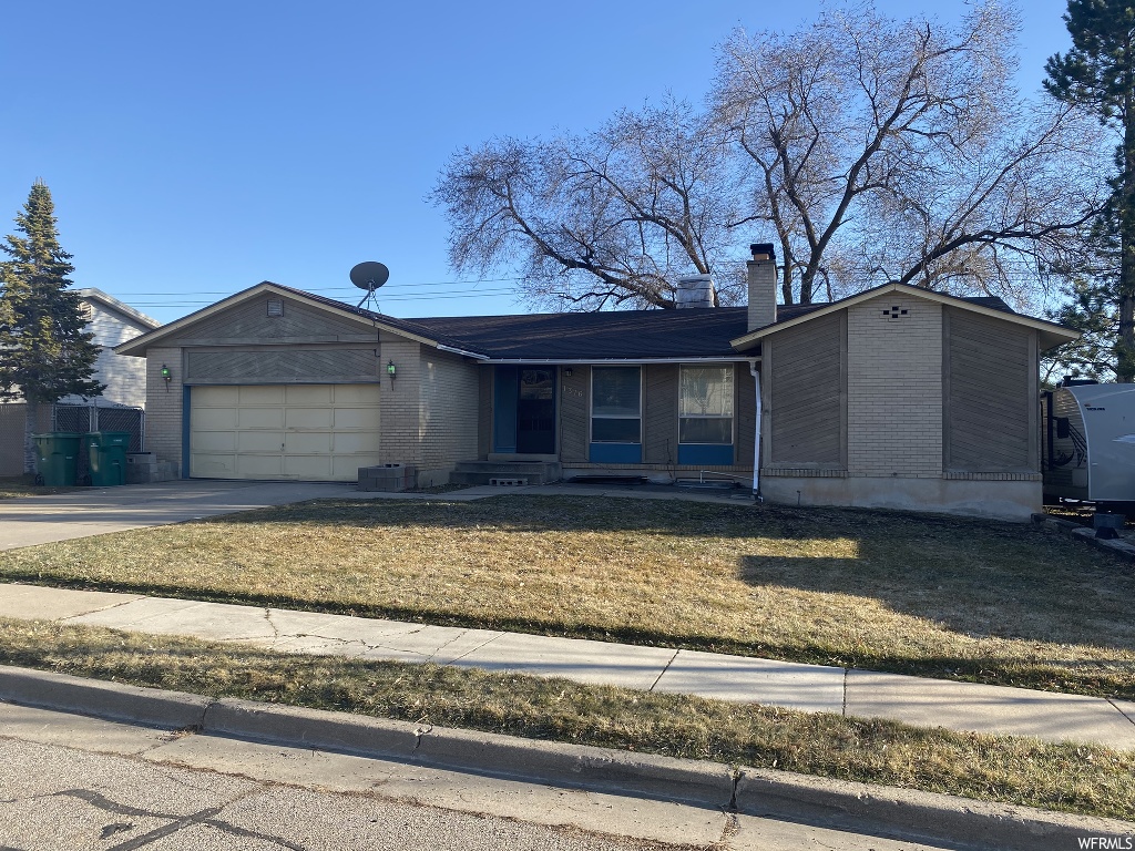 1376 E 1025 N, Layton, UT 84040