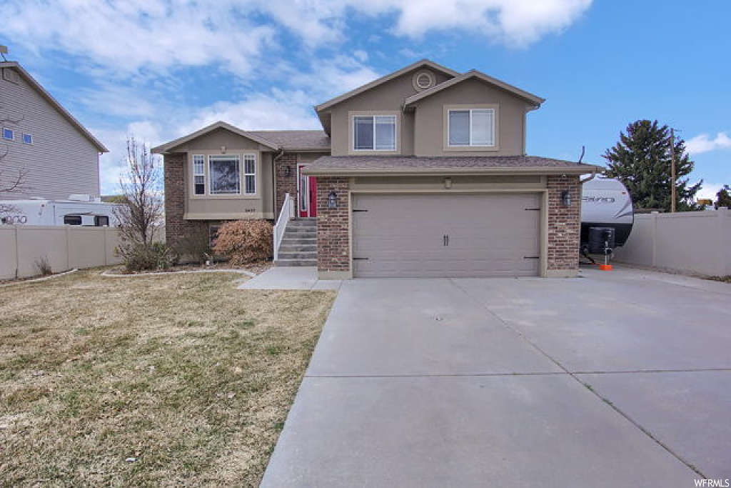 5437 S 2450 W, Roy, UT 84067