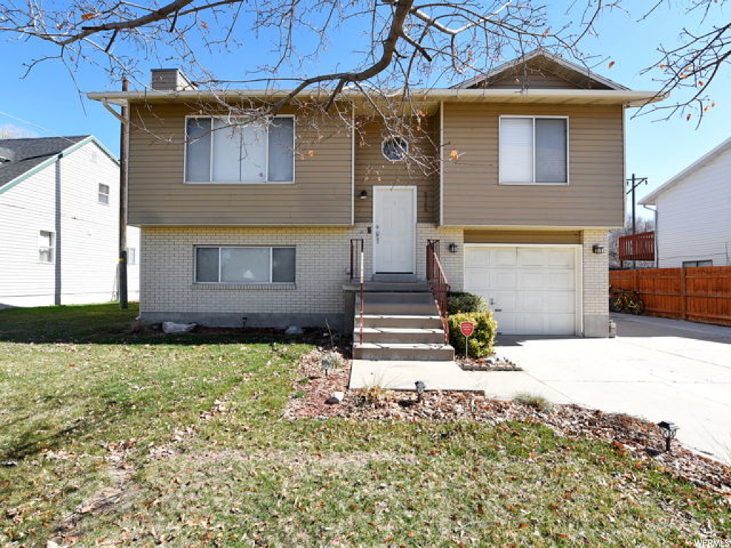 5756 S 2775 W, Roy, UT 84067