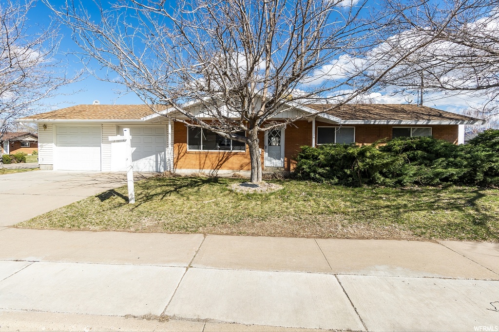 2016 W 4550 S, Roy, UT 84067