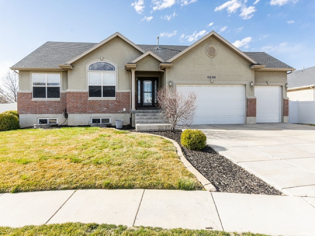 4646 W 5675 S, Hooper, UT 84315