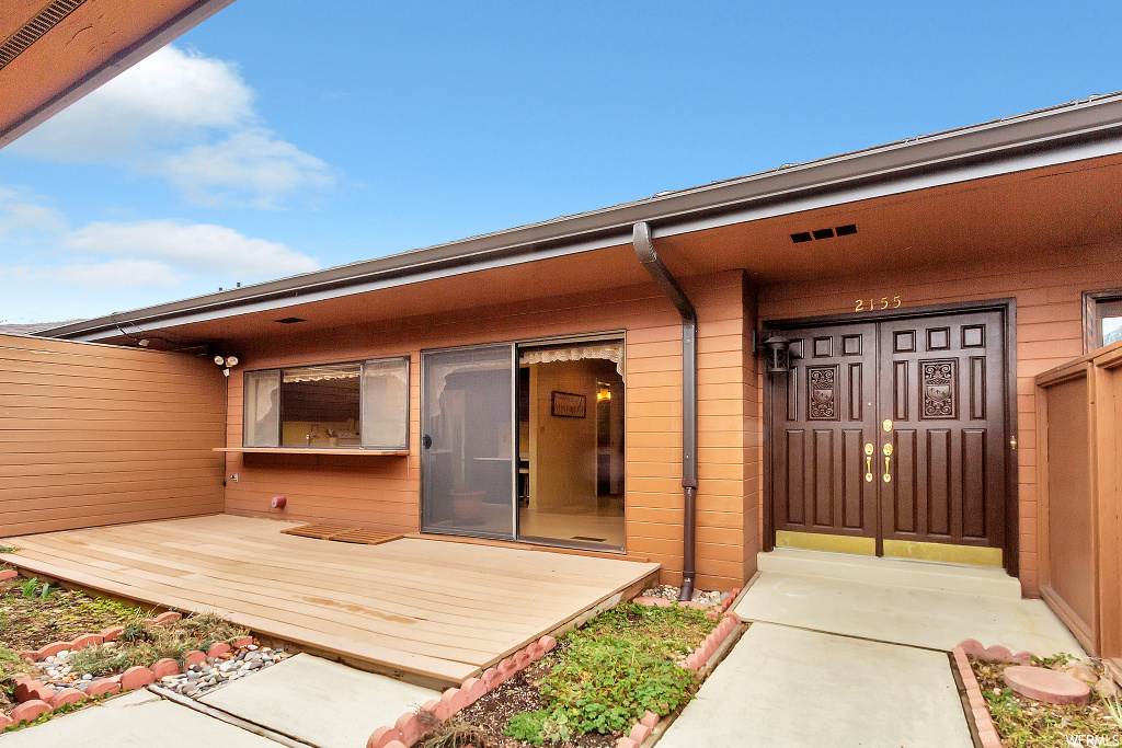 2155 S Ridgewood Way E, Bountiful, UT 84010