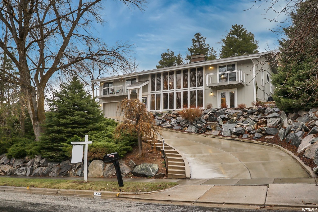 1680 E Mohawk Ln S, Ogden, UT 84403