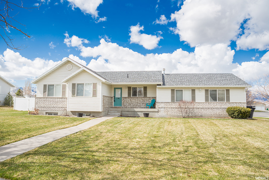 365 N 1025 W, Hyrum, UT 84319