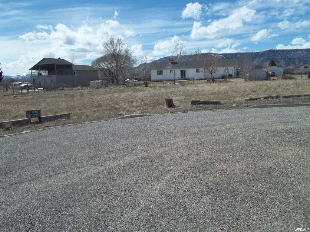 #32, Castle Dale, UT 84513