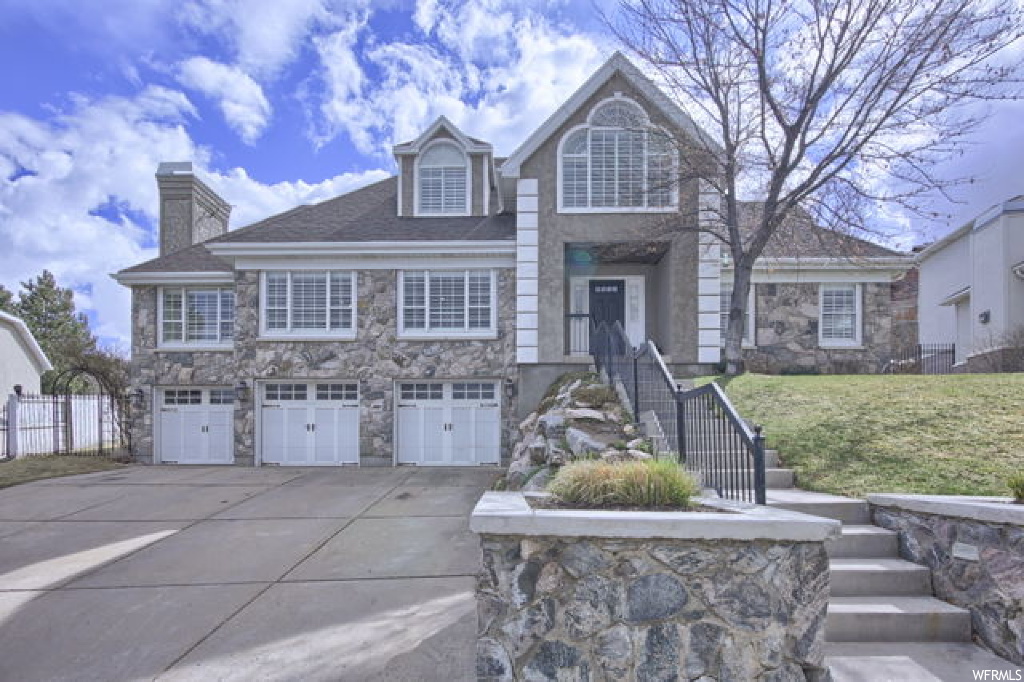 3701 S Monterey Cir, Bountiful, UT 84010