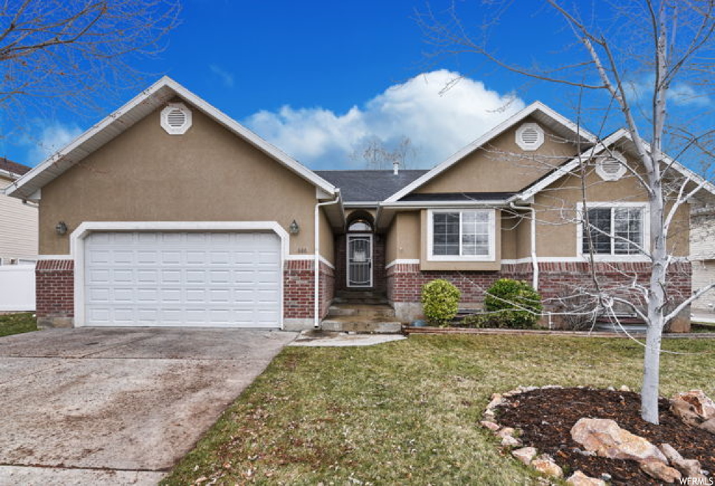 686 E 2050 S, Clearfield, UT 84015