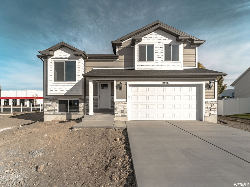 2876 W 4200 S, Roy, UT 84067