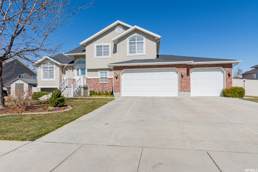 2684 W 2375 N, Clinton, UT 84015