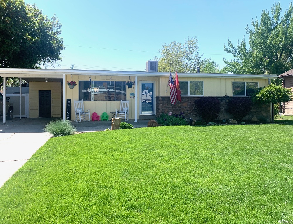 8352 S Bryce Dr E, Sandy, UT 84070