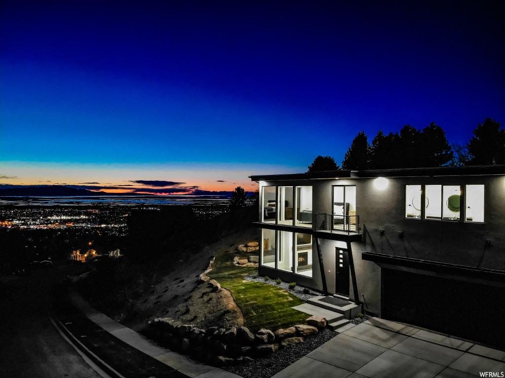 957 E Windsor Ln S, Bountiful, UT 84010