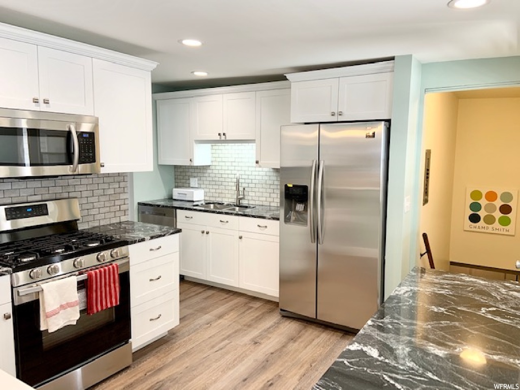 829 E Hibiscus Ave, Sandy, UT 84094