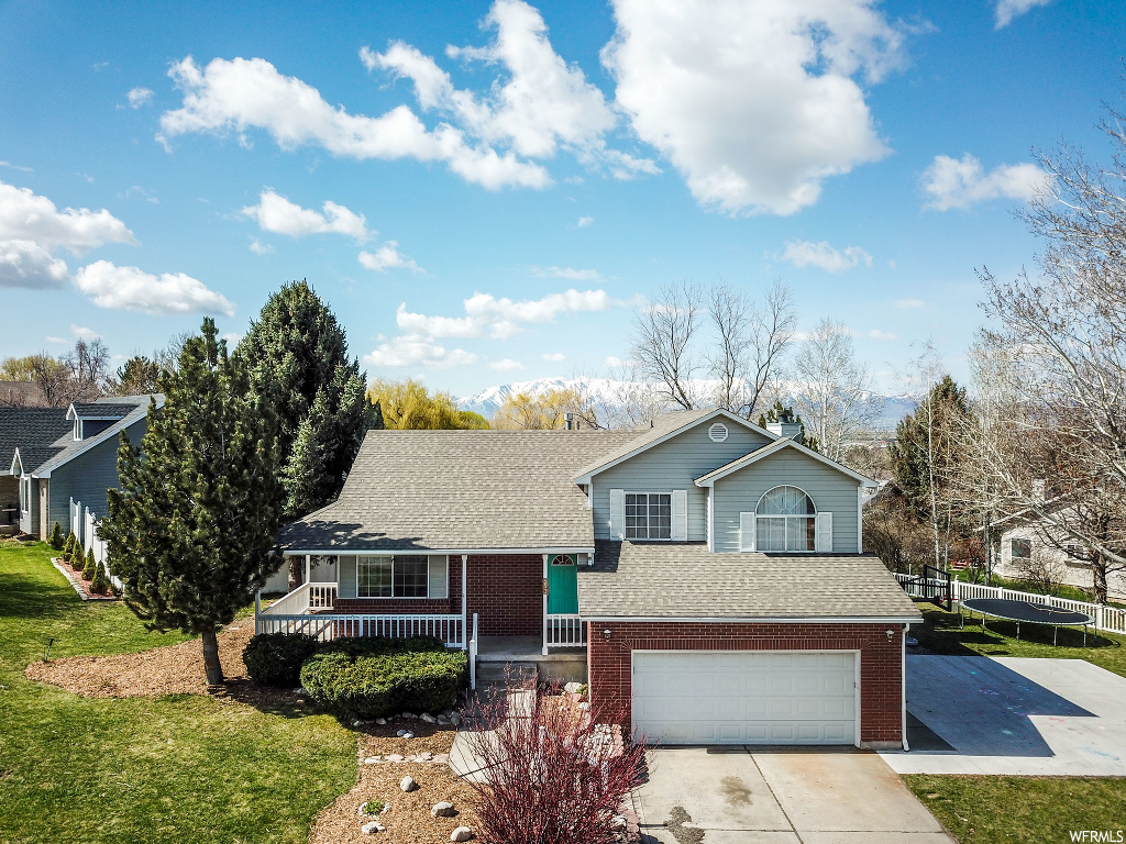 553 N 400 E, Hyde Park, UT 84318