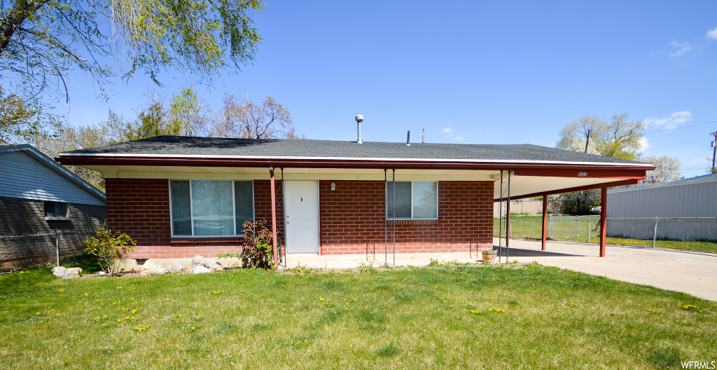 1608 N Davis Dr, Layton, UT 84041