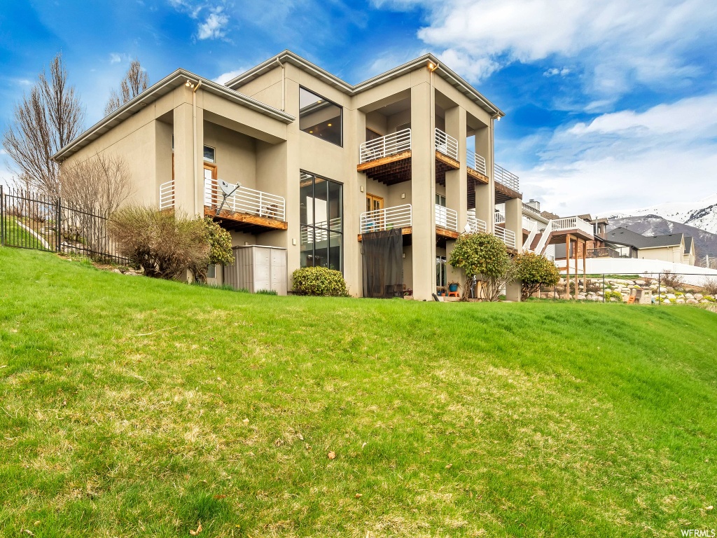1580 E 2475 N, Layton, UT 84040