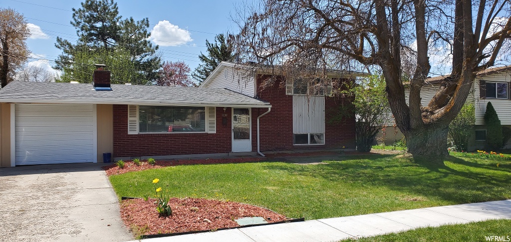1230 E 6200 S, Murray, UT 84121