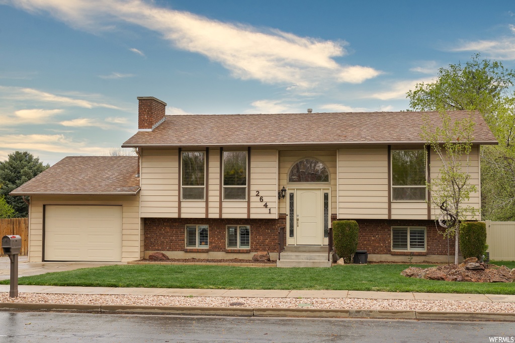 2641 N 690 W, Clinton, UT 84015