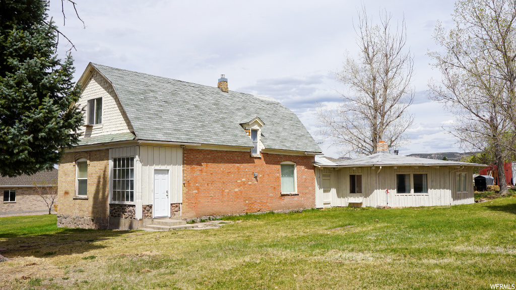 295 S 100 E, Annabella, UT 84711