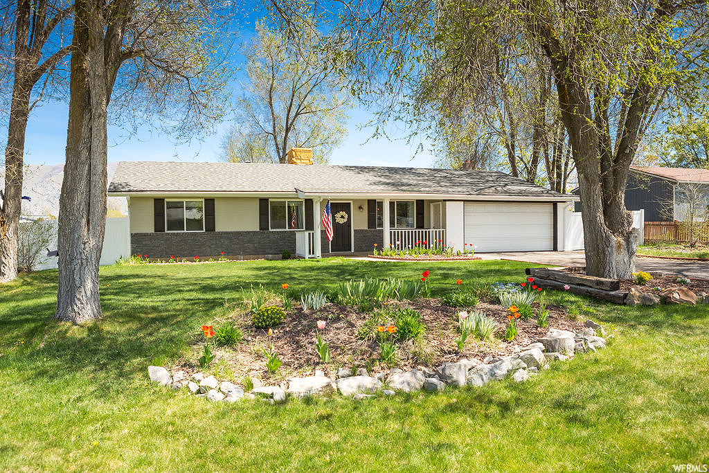174 N 400 W, Hyrum, UT 84319
