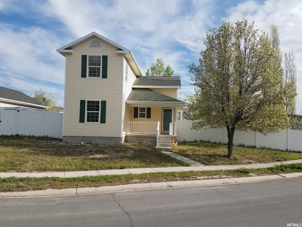 1887 E Pinion Cir, Eagle Mountain, UT 84043