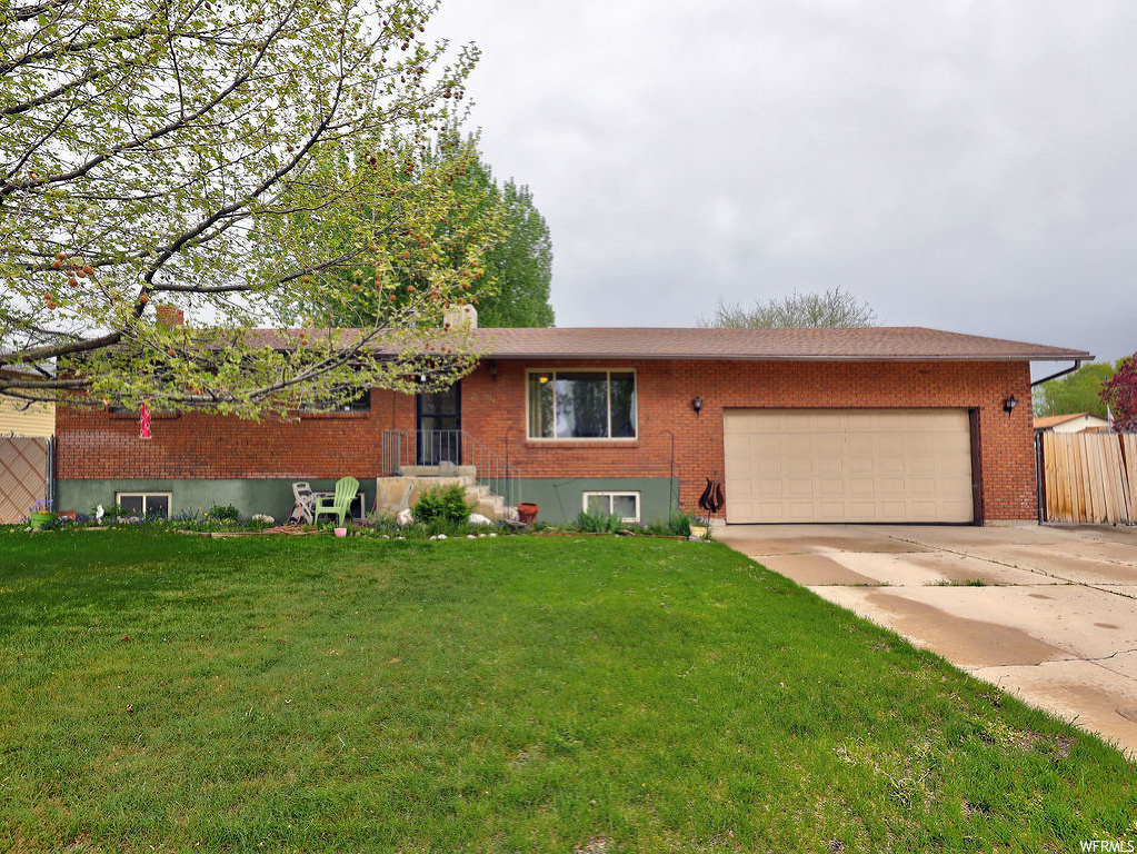 1424 N 630 W, Clinton, UT 84015