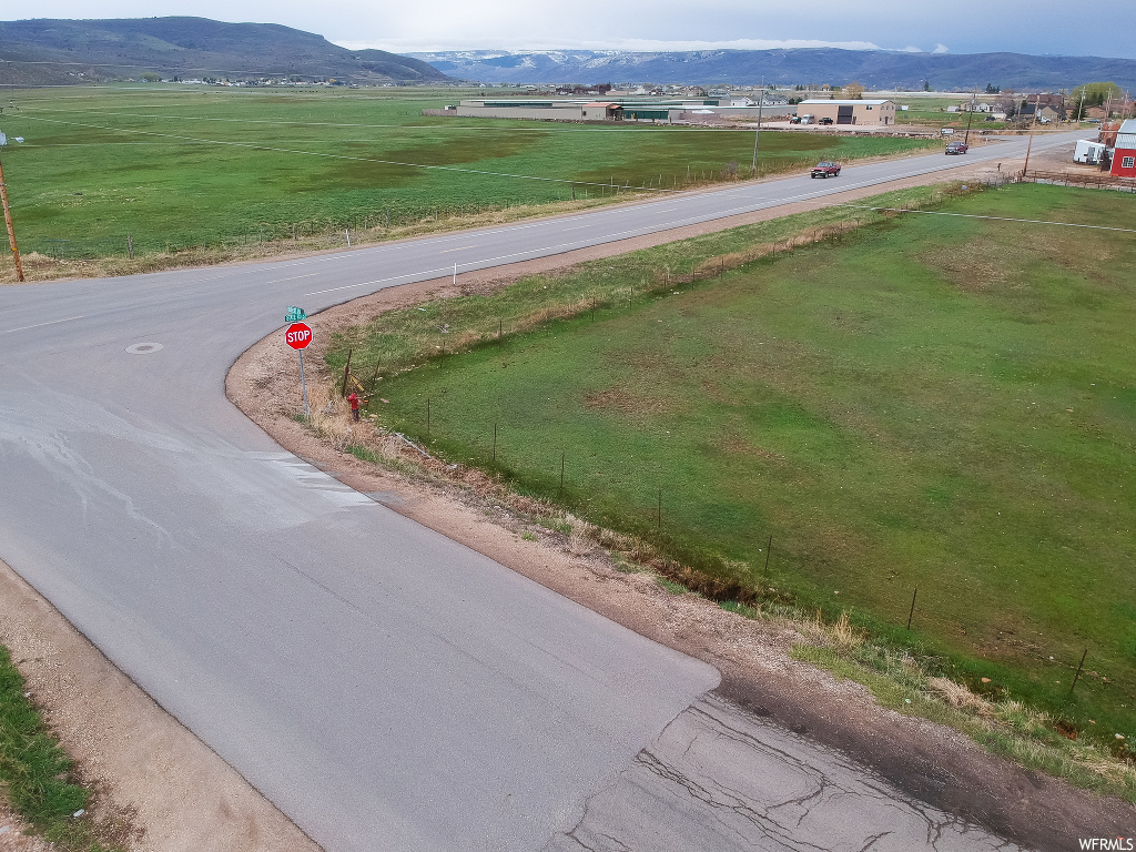 33 Lambert Ln, Francis, UT 84036
