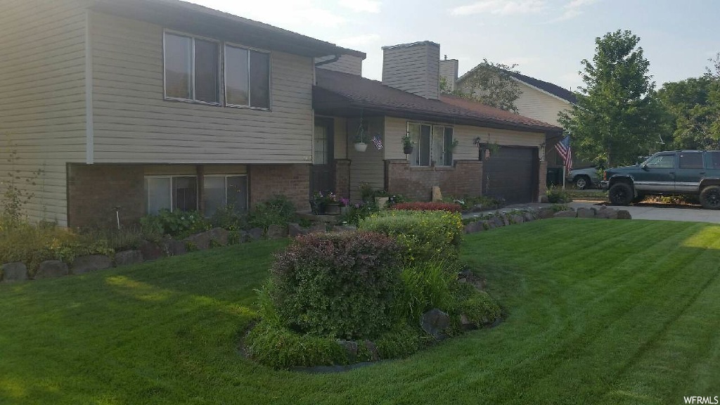 1469 N Ash Dr E, Layton, UT 84040